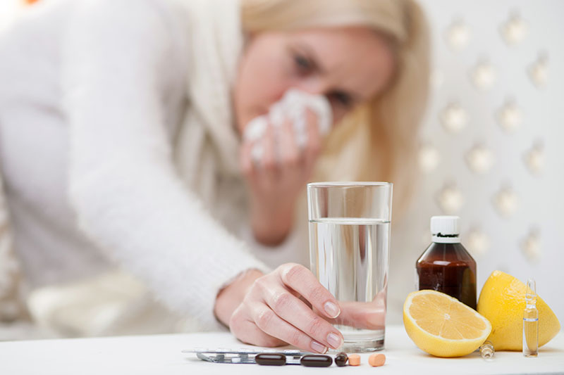 Megfázás és C-vitamin: előnyök és hátrányok